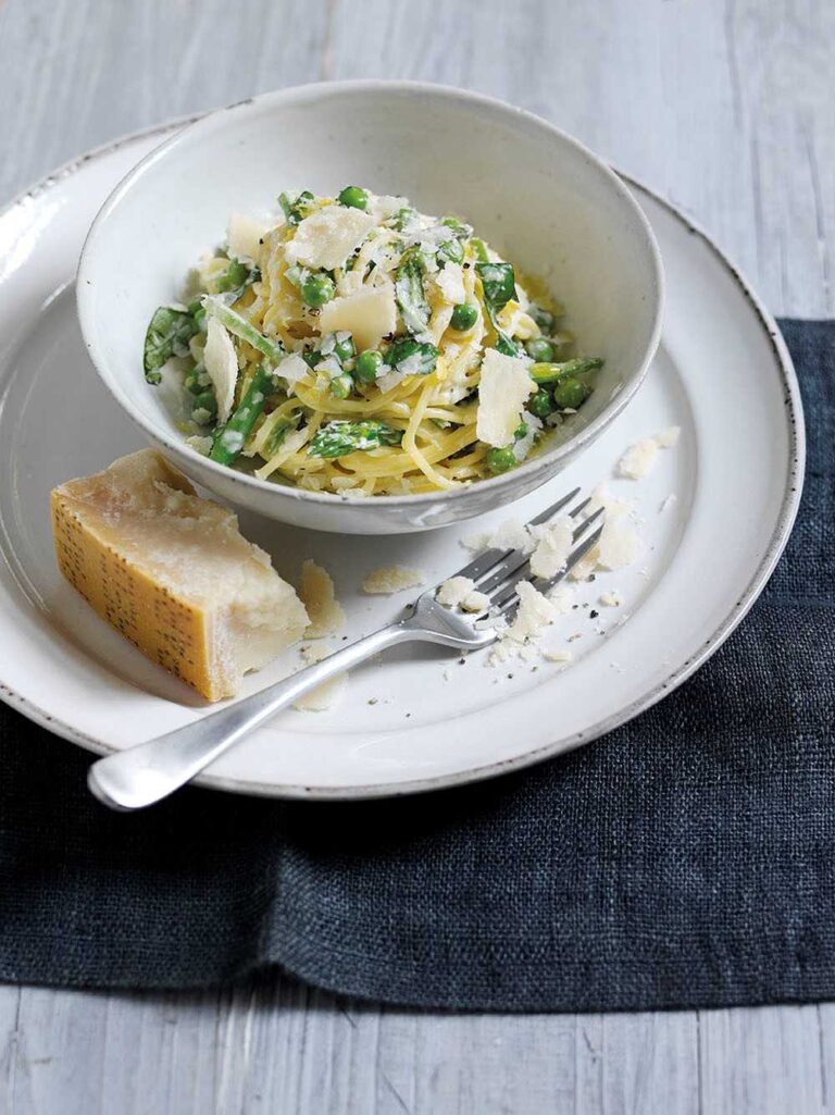 Recept 4 Vårens pasta med parmesanost